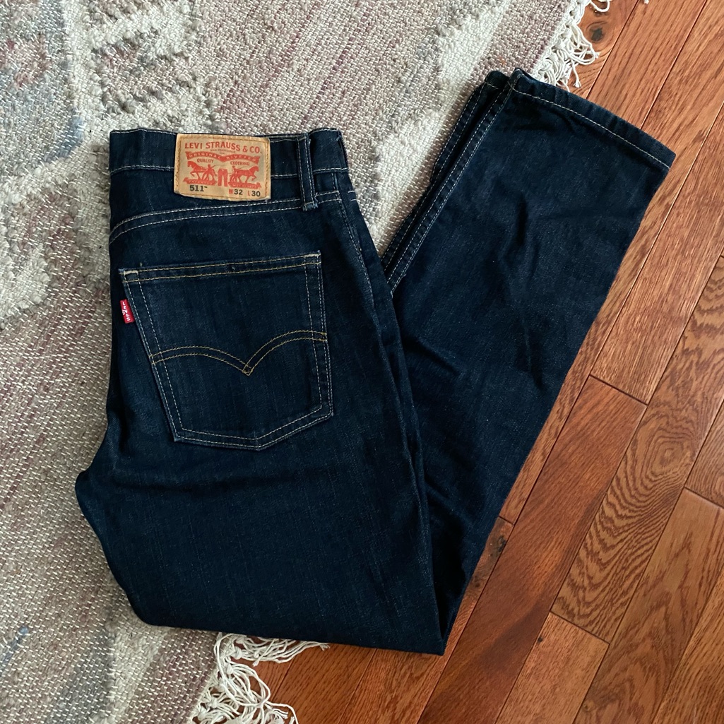 Mens 511 Levi’s 32 X 30 Dark Wash